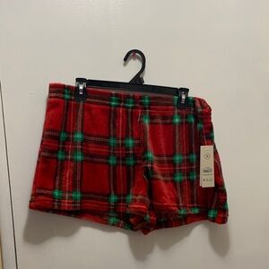 No Boundaries fleece shorts